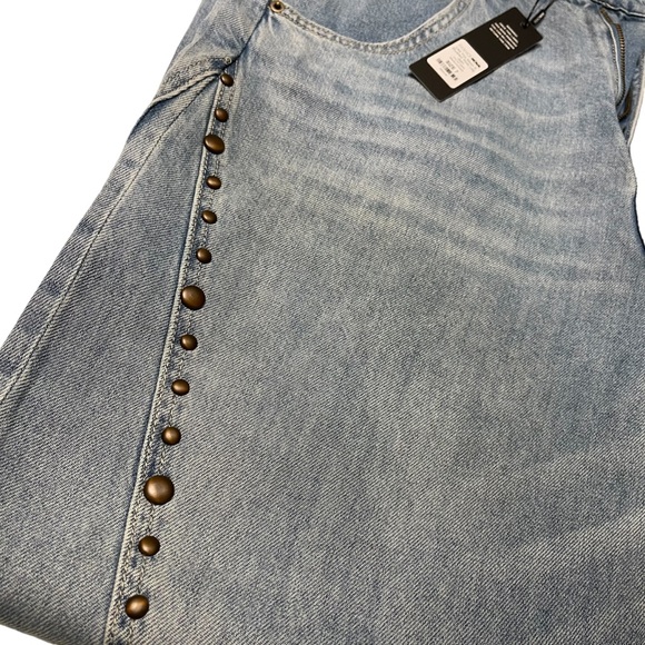 Fashion Nova’ Wide Leg Jeans - Picture 5 of 11